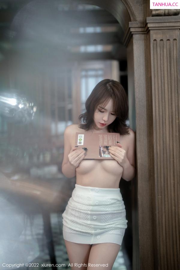 雅雯  [XiuRen]高清写真图 2022.12.13 No.5988 雅雯 黑丝美腿第44张图片